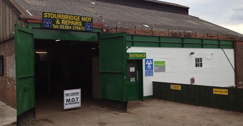 Stourbridge mot Stourbridge mot